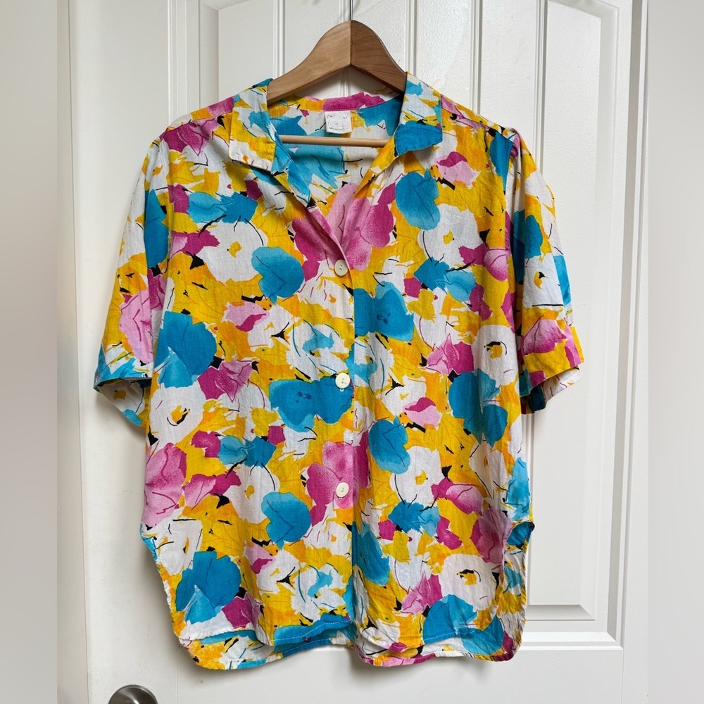 Vintage Marks & Spencer (St Michael's) Floral Cotton Short Sleeved Blouse. L